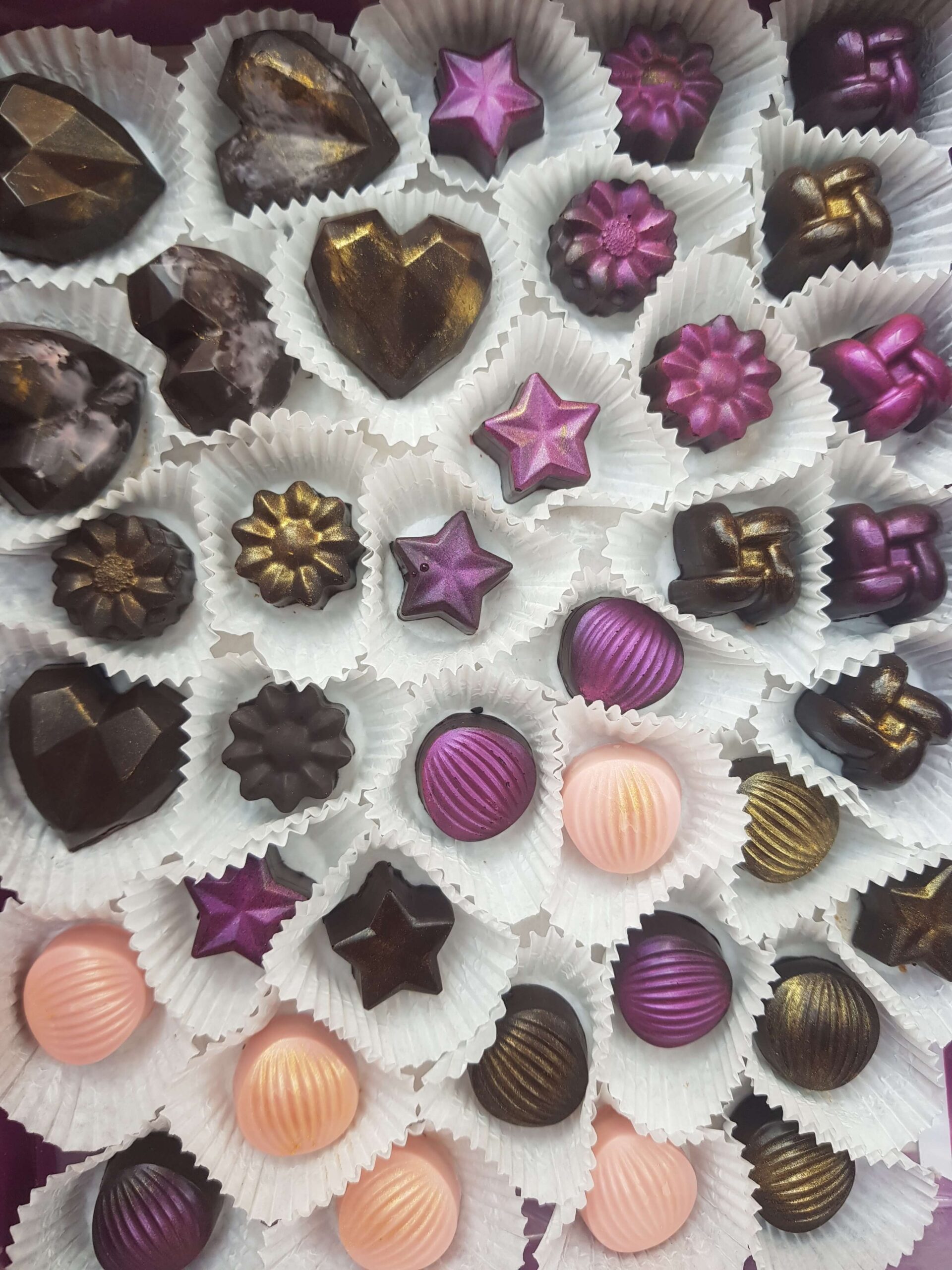 صندوق هدية - 12 قطعة | Gift Box - 12 Pieces